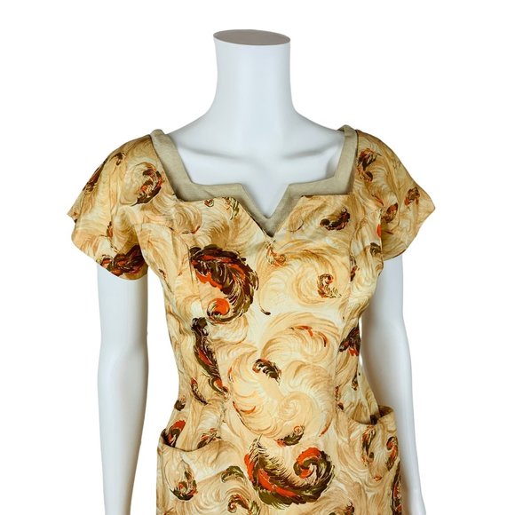 Vintage 1950s Novelty Print Dress Brown Feathers V Neck Wiggle Pin Up | W 25" - Picture 5 of 14